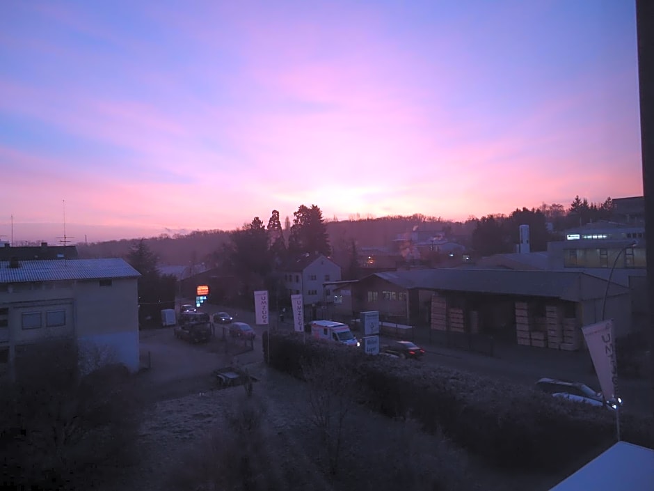 enjoyHotel garni Korntal Stuttgart
