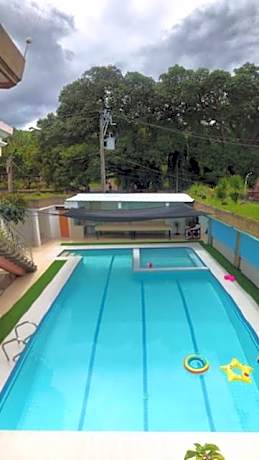 Villa Leah Natural Hotspring Resort