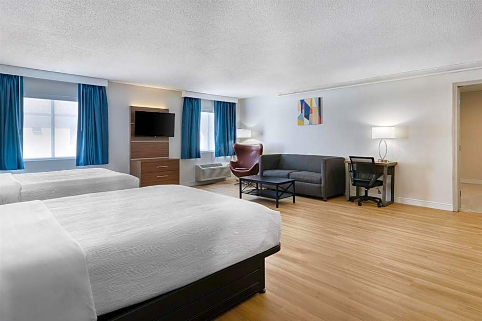 Baldwin Inn & Suites, SureStay Collection by Best Western