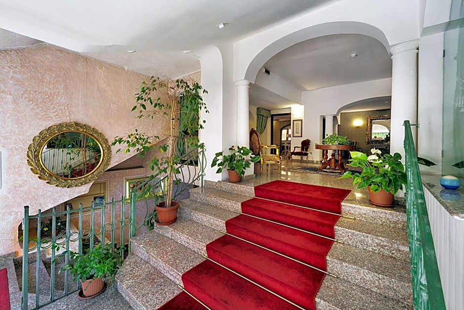 Colonna Palace Hotel Mediterraneo