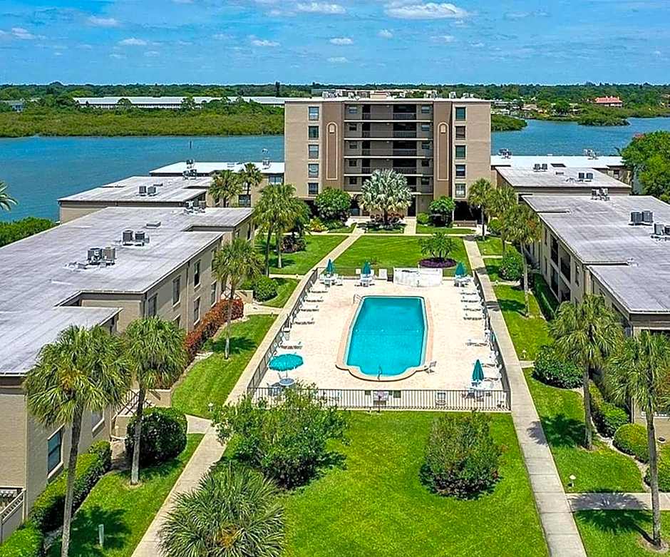 Sea Club Condo #47