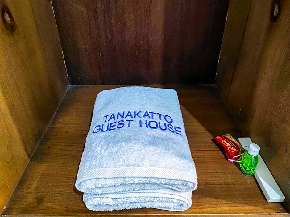 RedDoorz @ Tanakatto Homestay Waikabubak