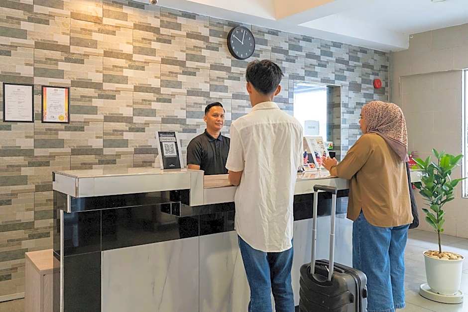 Pertama Lodge