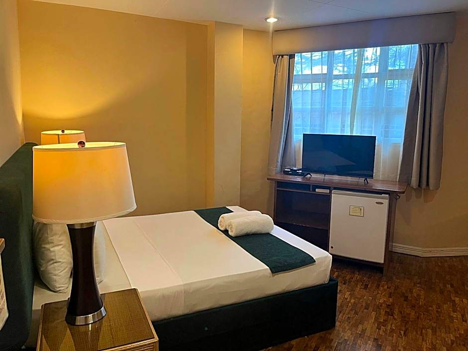 Coco Grande Hotel