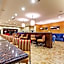 Clarion Hotel The Colony - Plano West