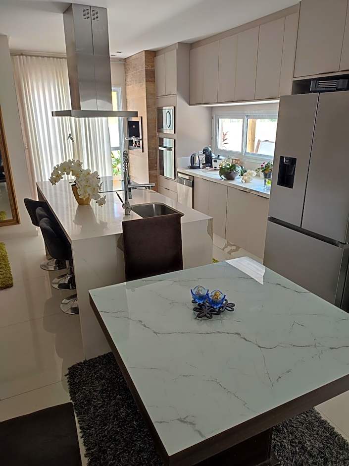 Suíte confortável na praia de Moçambique