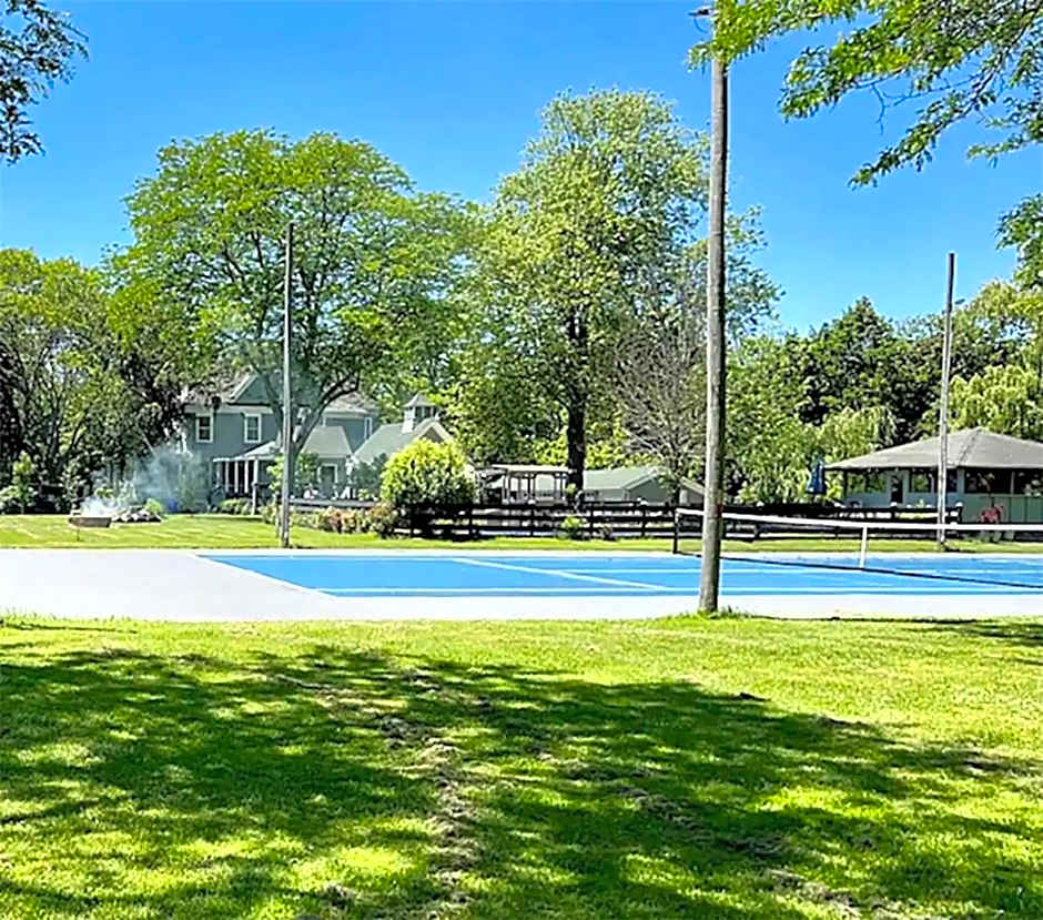 Niagara River Estate