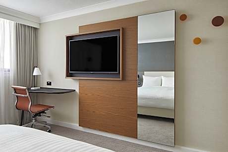Superior Room, 1 King Bed