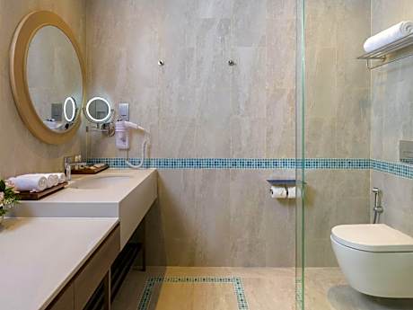 Deluxe Twin Room with Sea View - Beach Side