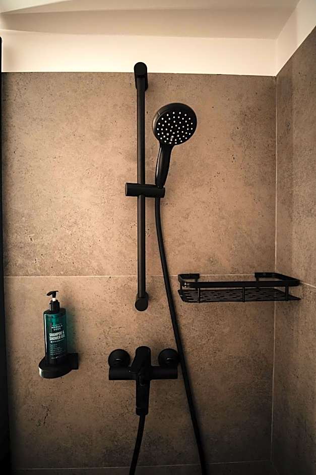 Moon Valley Comarnic