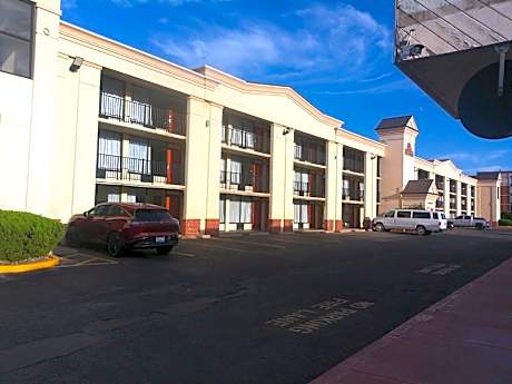 Red Roof Inn Hampton Coliseum