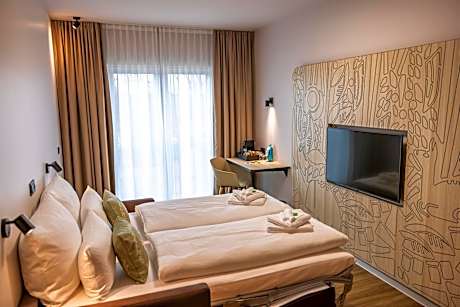 One-Bedroom Suite
