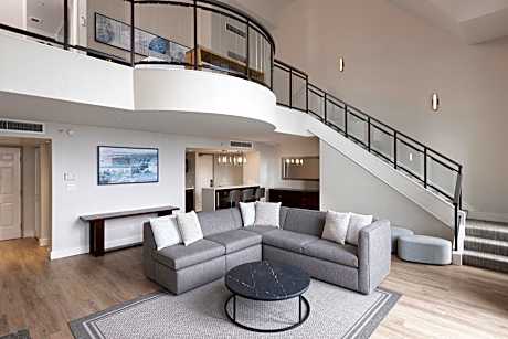 The Presidential Suite, 1 Bedroom Bi-level Suite, In Loft: 1 King, Water view, Fireplace