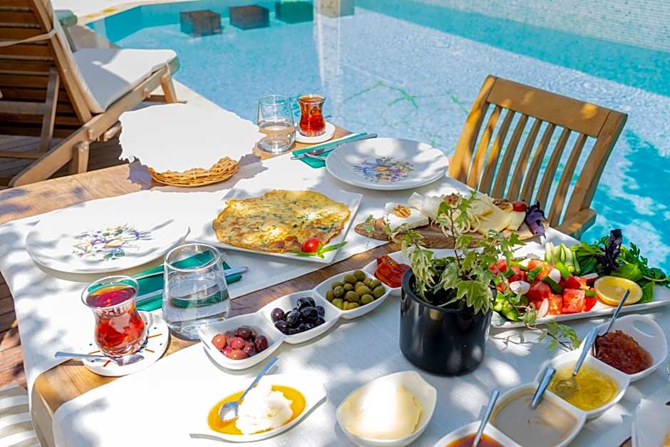 PROVENCE MANSİON ALAÇATI