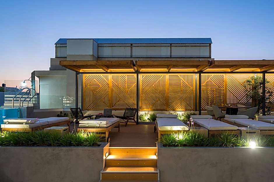 Casa D'Irene Deluxe Hotel