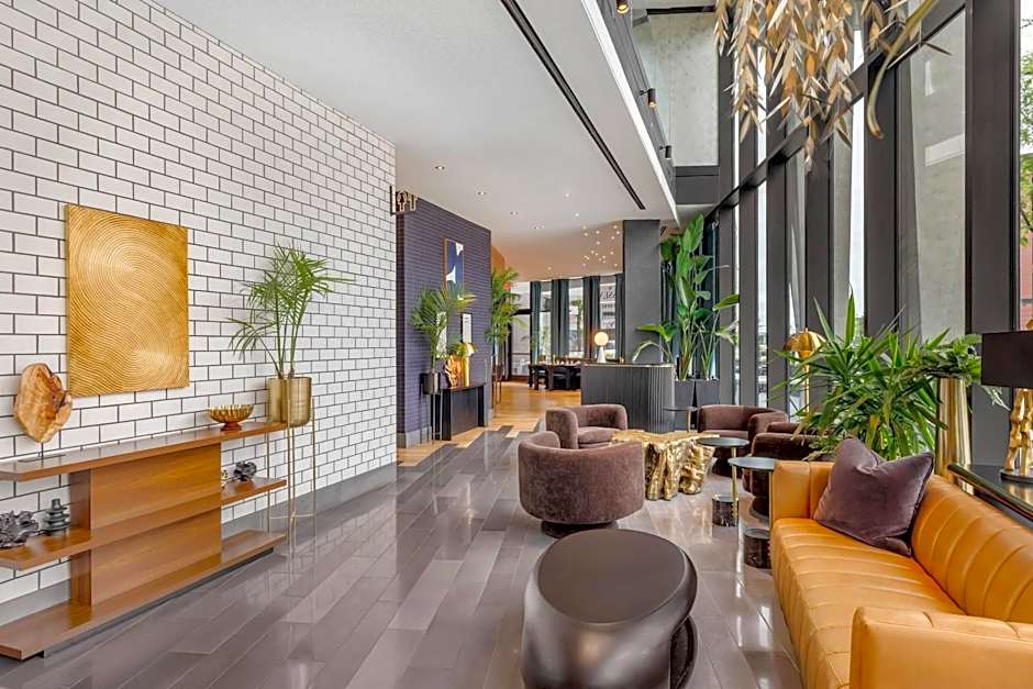Cambria Hotel Boston Downtown-Seaport