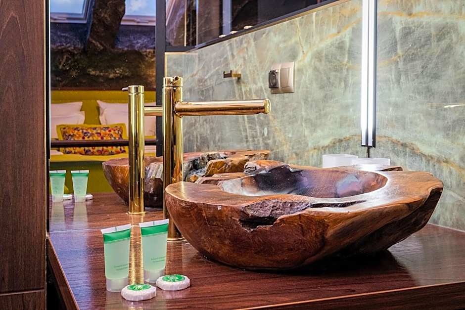 Stacja Galicja Rooms blisko Energylandia