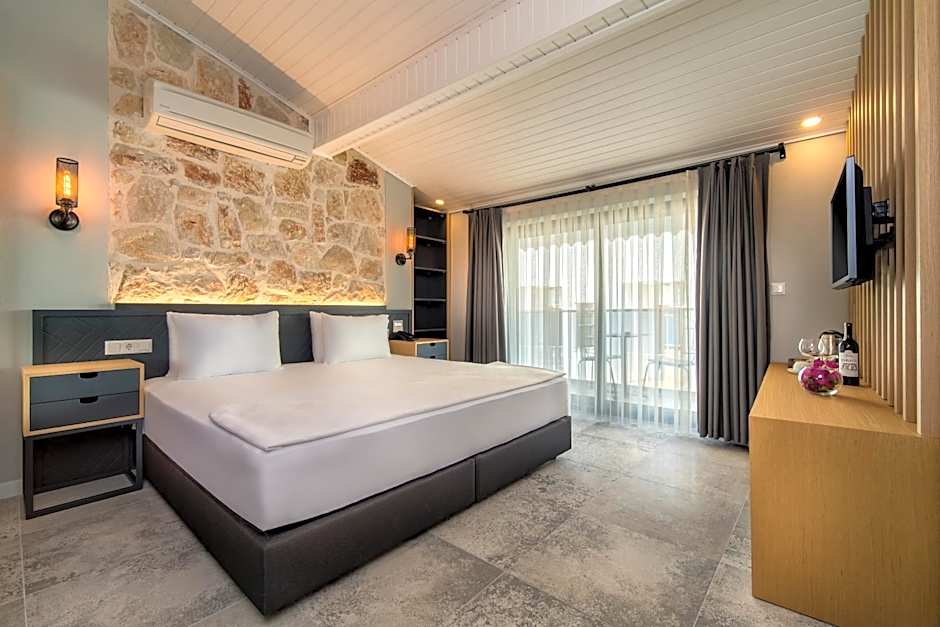 Isola 12 Hotel