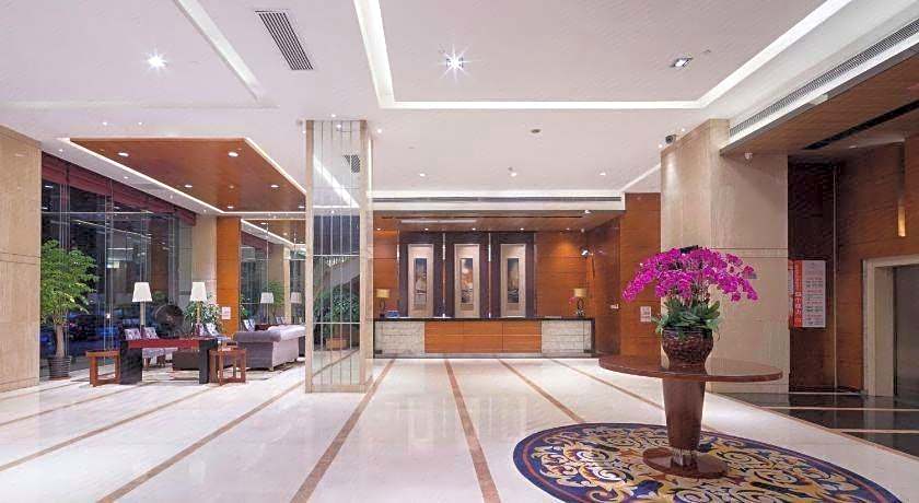 Leisure Hotel