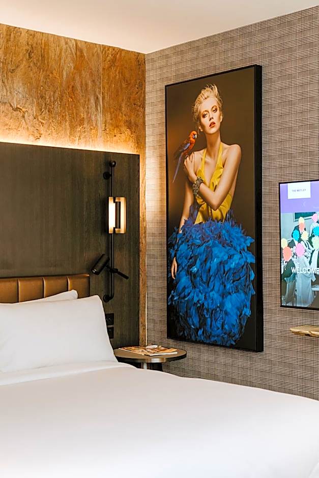 The Motley Hotel Richmond, Tapestry Collection by Hilton