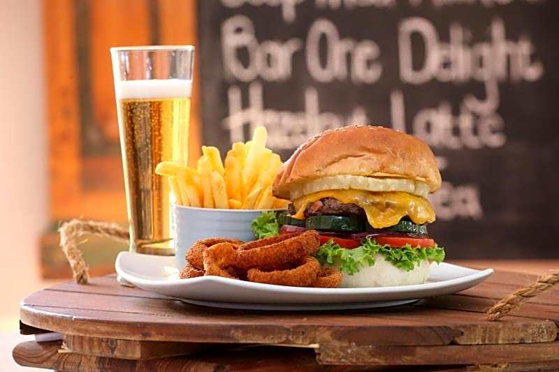 Celtis Country Lodge & Restaurant