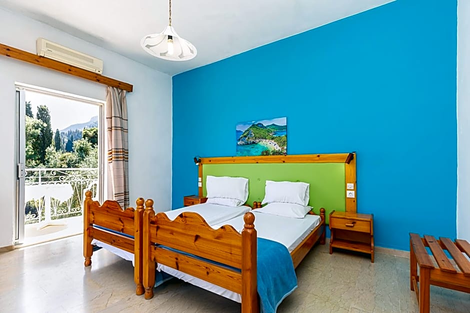 Alexandros Studios by Estia