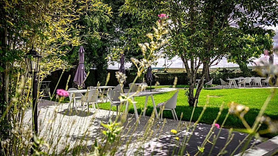 Logis Hotel le Faisan Dore