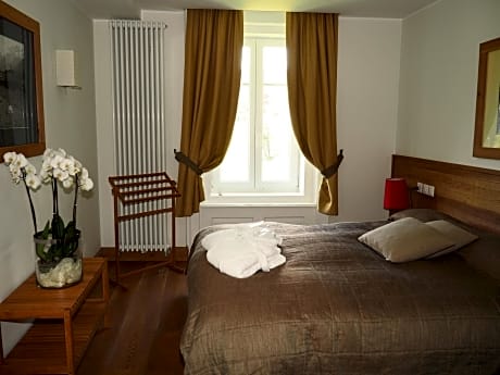 Two-Bedroom Suite - External Chalet