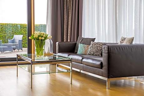 Presidential Suite with Terrace and Cathedral View