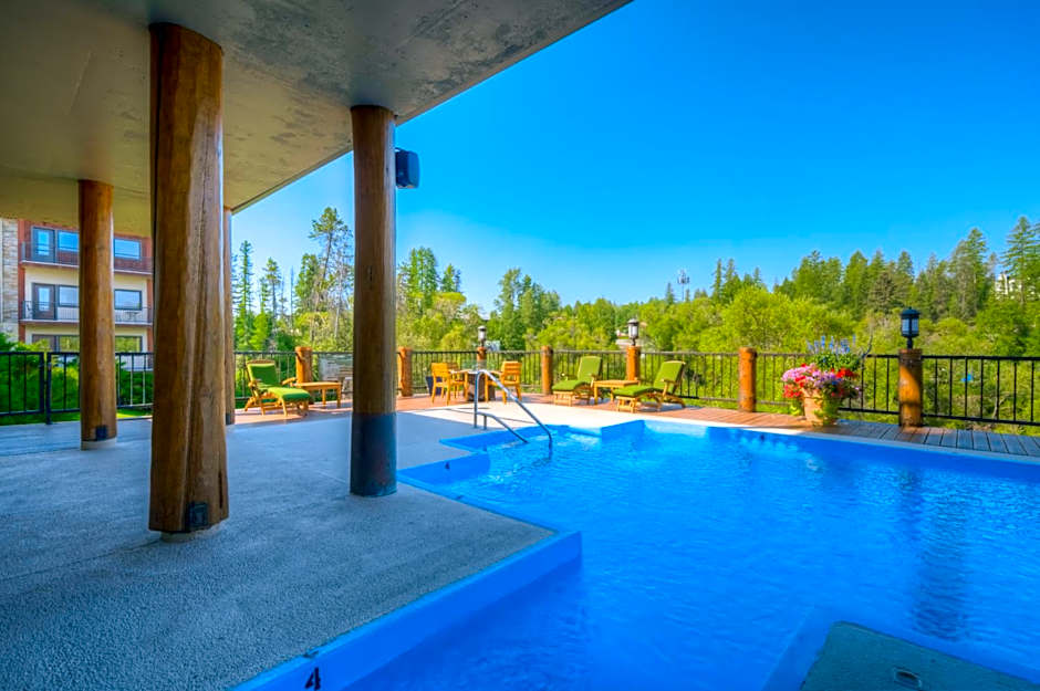 Whitefish Riverfront Hotel