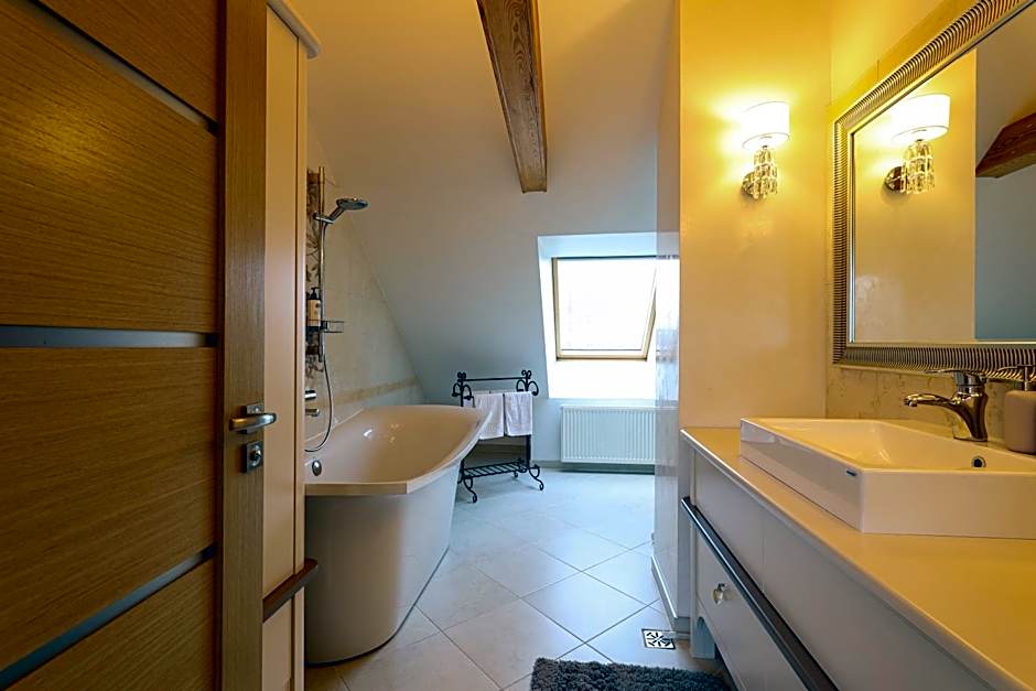 Central Hotel Radviliškis