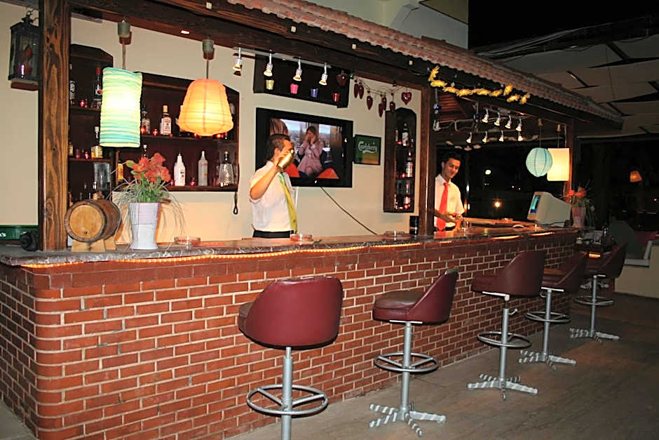 Albano Hotel