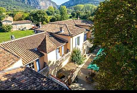 Logis Hotel Le Domaine de la Régalière