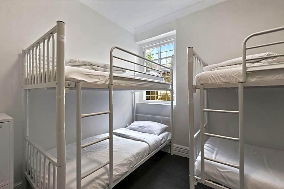 Urban Nomad - Potts Point  (18 - 39 only)