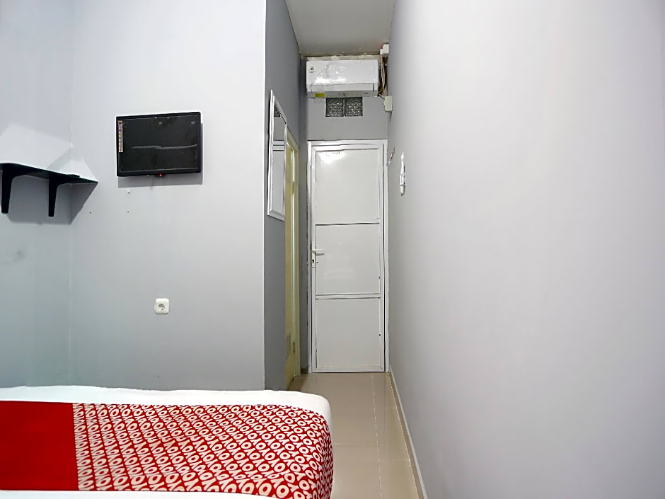 OYO 90848 J&b Rooms Bekasi