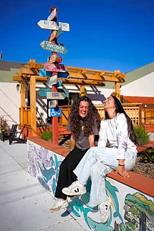 Monterey Hostel