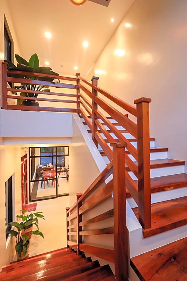 Josefina's Tourist Inn