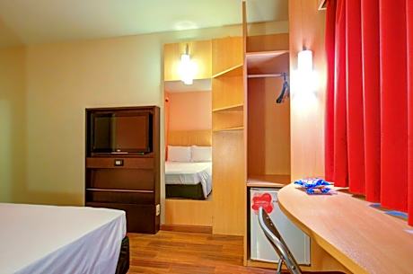 Standard Apartment Adapted For Pne, With 01 Double Bed