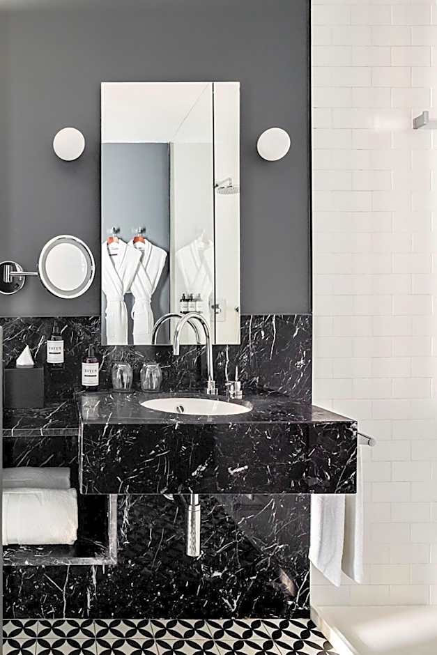 TOTEM Madrid, a Small Luxury Hotel of the World