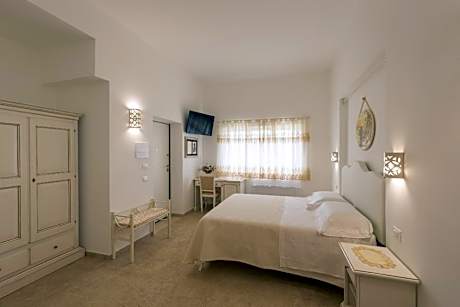 Quadruple Room with Terrace