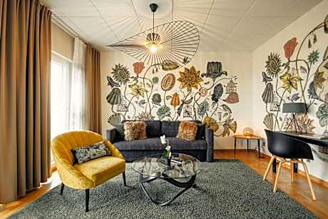 Junior King Suite