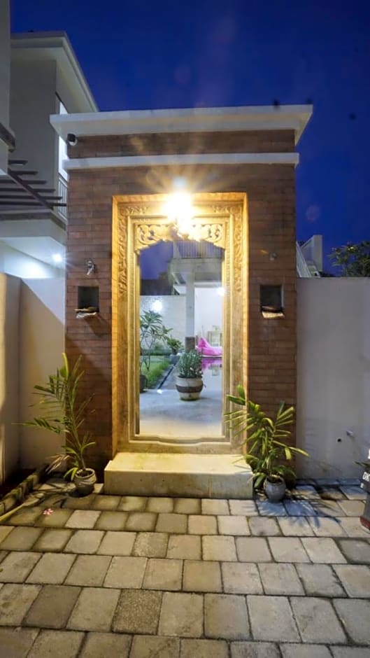 Maharani Residence