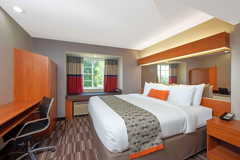 Microtel Inn & Suites By Wyndham Springfield