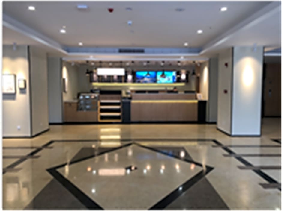 Hanting Hotel Zhuhai Hengqin International Convention and Exhibition Center – Zhuhai, IA