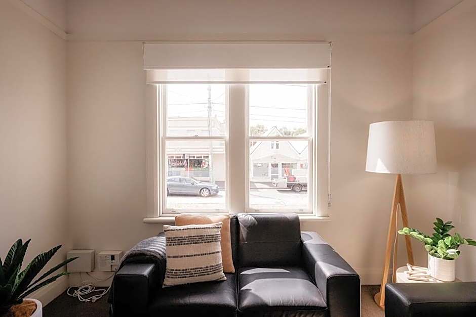 Central home in trendy South Hobart