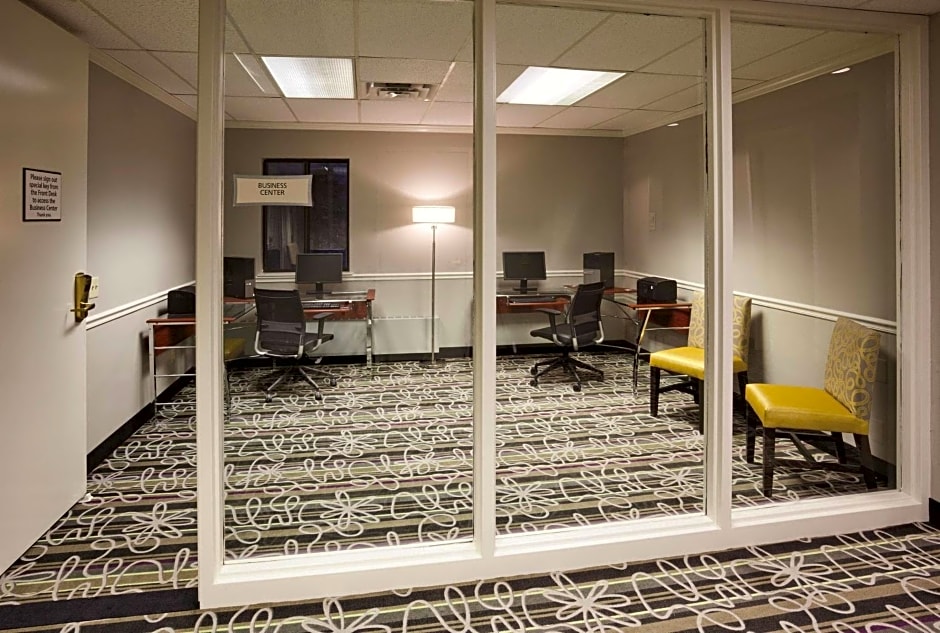 La Quinta by Wyndham Minneapolis Bloomington W