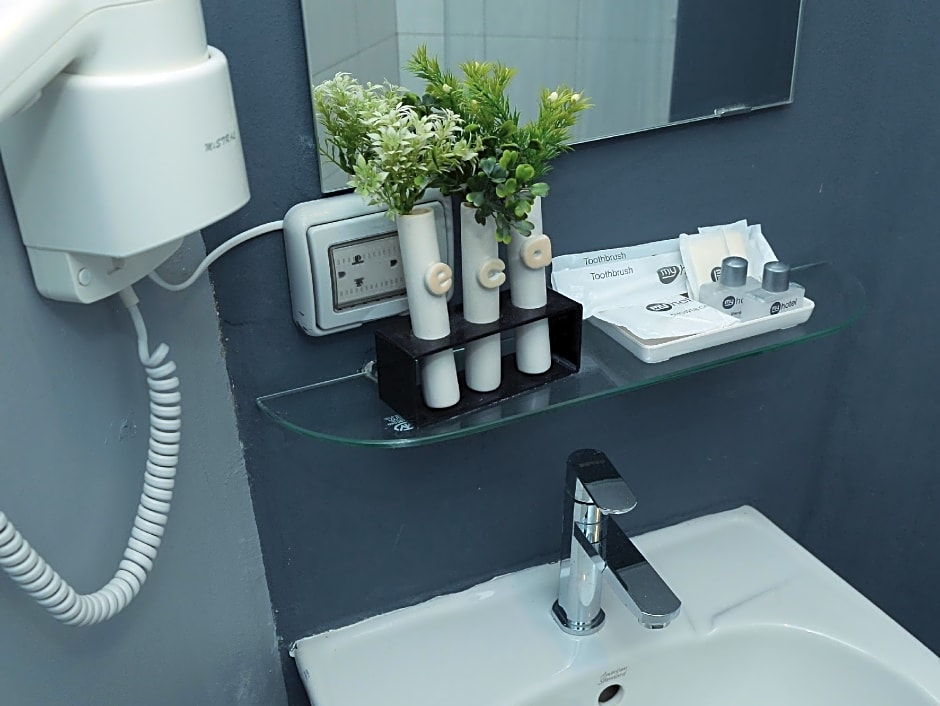 Mybed Ratchada Hotel