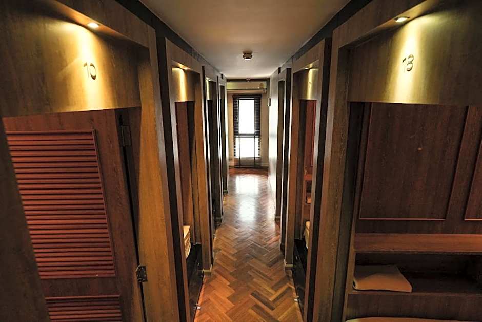 The poshtel Bangkok By Benya