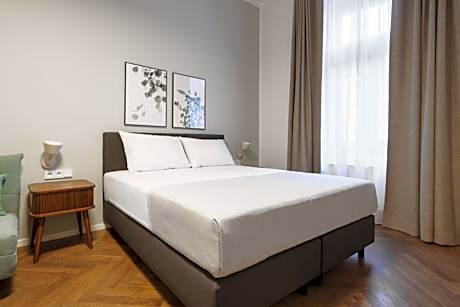 Queen Room with Sofa Bed