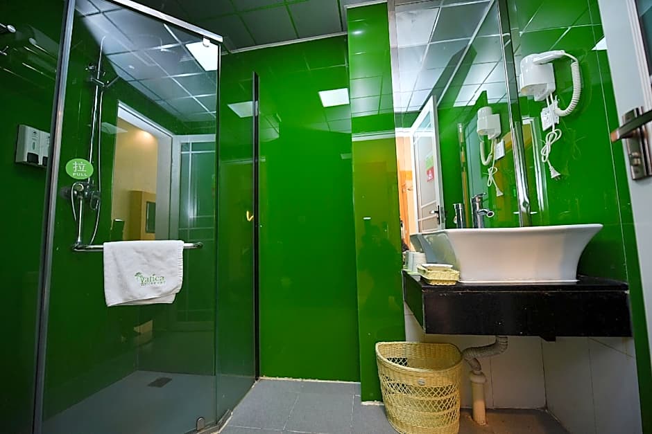 Vatica Hefei Lujiang Road Hotel